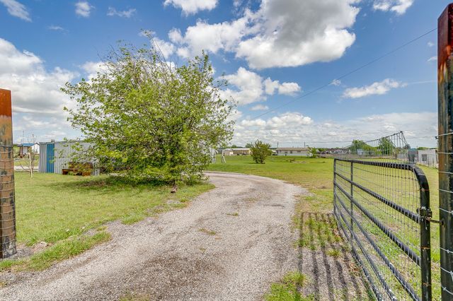 8312 Alston Court, Joshua, TX 76058