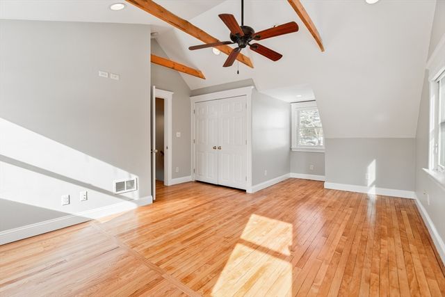 9 Pearl St, Walpole, MA 02081