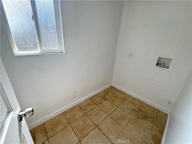 7823 Louise Avenue, Northridge, CA 91325