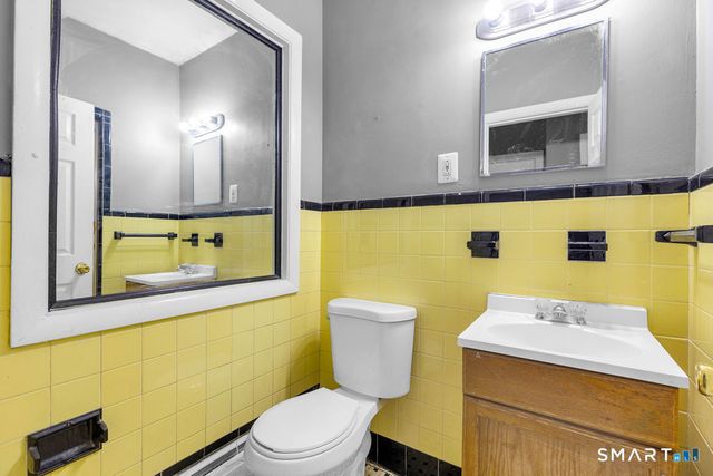 1963 Park Street, Hartford, CT 06106