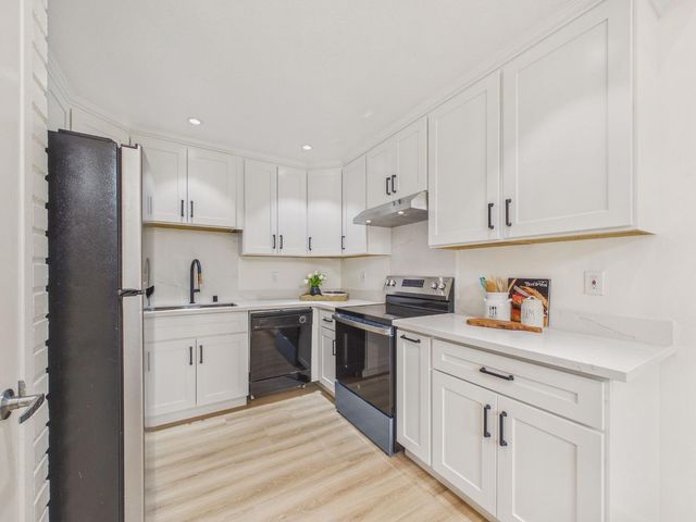 27769 Pistachio Court, Hayward, CA 94544