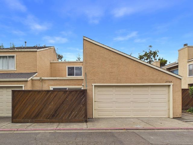 27769 Pistachio Court, Hayward, CA 94544