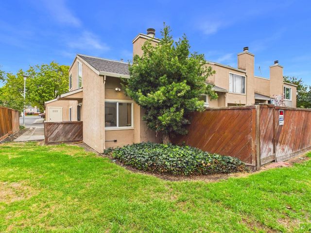 27769 Pistachio Court, Hayward, CA 94544