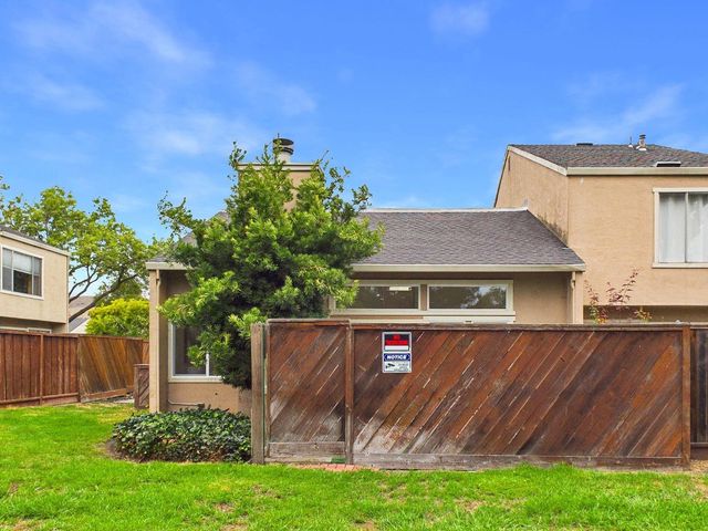 27769 Pistachio Court, Hayward, CA 94544