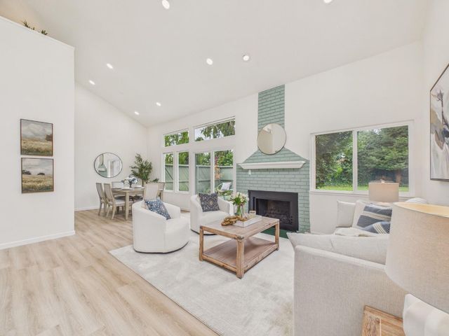 27769 Pistachio Court, Hayward, CA 94544