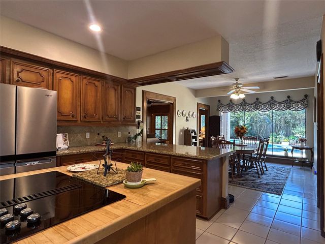 9547 Enstone Circle, Spring, TX 77379