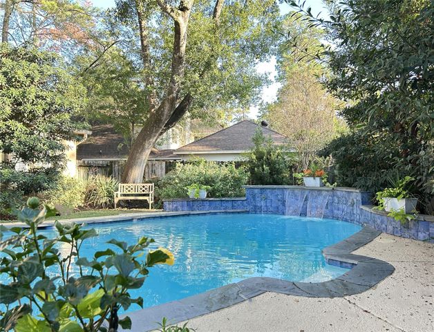 9547 Enstone Circle, Spring, TX 77379