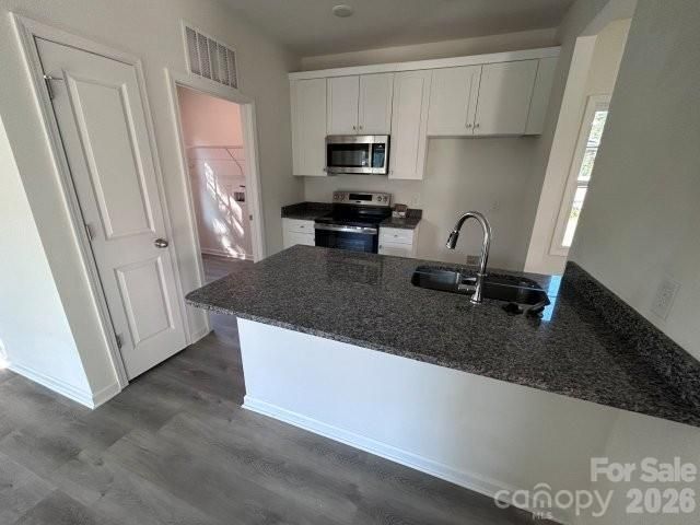 523 W Front Street, Statesville, NC 28677