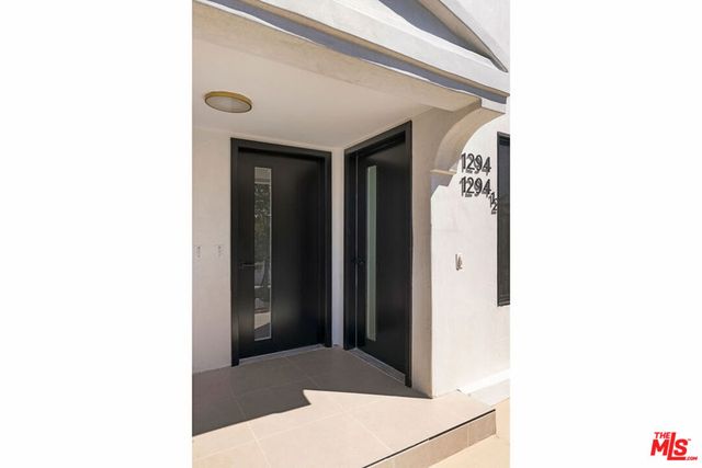 1294 S Citrus Avenue, Los Angeles, CA 90019