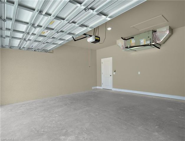 6204 Forest CT, Labelle, FL 33935
