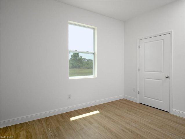6204 Forest CT, Labelle, FL 33935