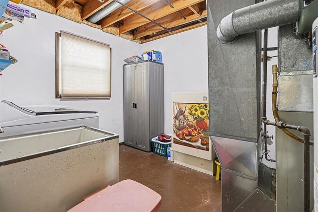 6033 Clearbrook Drive, Stevensville, MI 49127