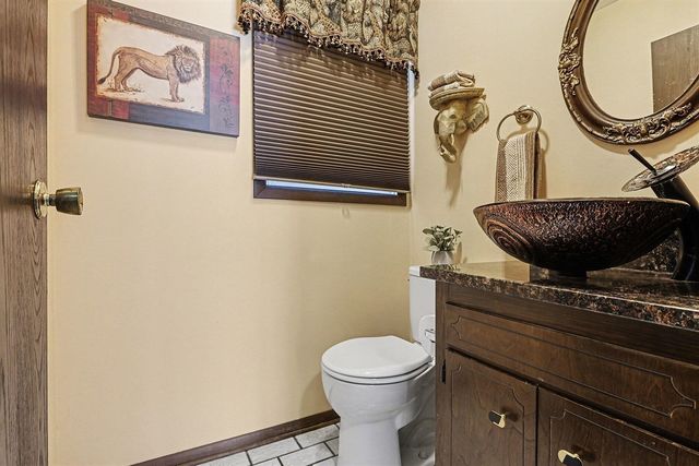 6033 Clearbrook Drive, Stevensville, MI 49127