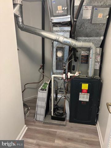 6803A NORMANDY DR, Mount Laurel, NJ 08054