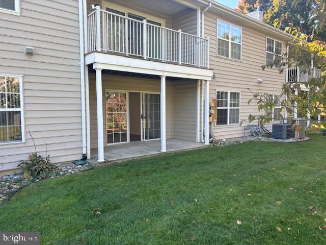 6803A NORMANDY DR, Mount Laurel, NJ 08054