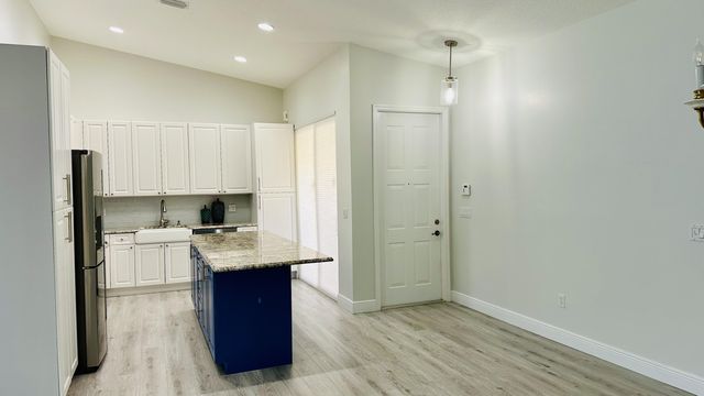 8601 Mangrove Cay, West Palm Beach, FL 33411