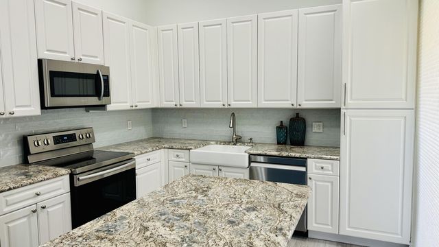8601 Mangrove Cay, West Palm Beach, FL 33411