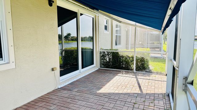 8601 Mangrove Cay, West Palm Beach, FL 33411