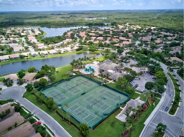 8601 Mangrove Cay, West Palm Beach, FL 33411