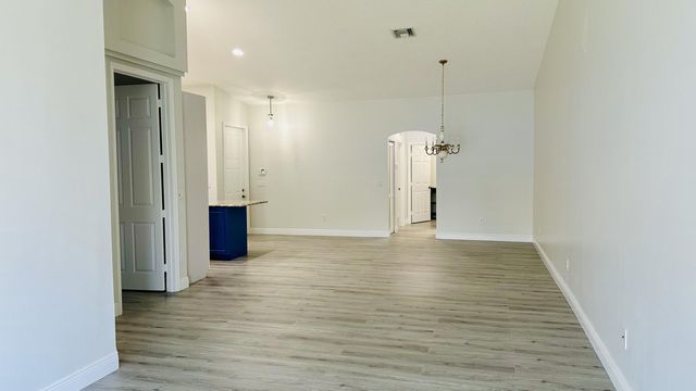 8601 Mangrove Cay, West Palm Beach, FL 33411