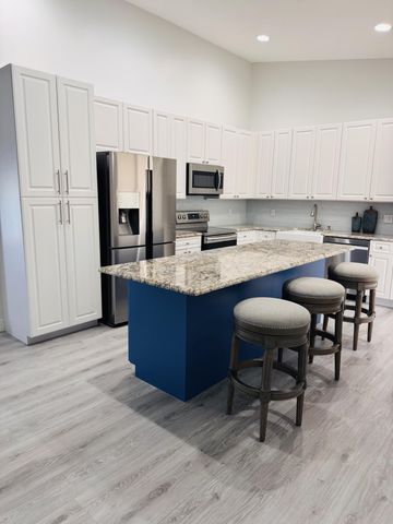 8601 Mangrove Cay, West Palm Beach, FL 33411