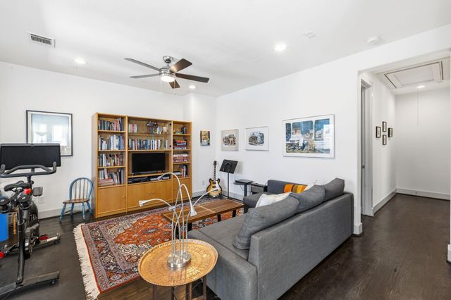916 Yale Street A, Houston, TX 77008