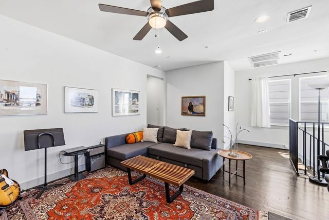 916 Yale Street A, Houston, TX 77008