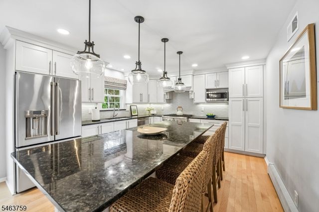 19 Kinder Dr, Bloomfield Twp., NJ 07003