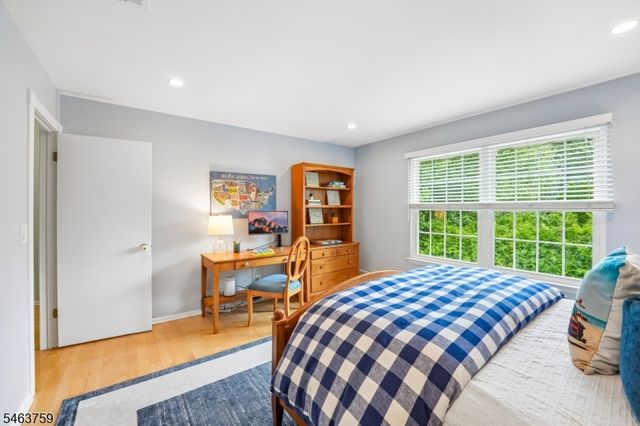 19 Kinder Dr, Bloomfield Twp., NJ 07003