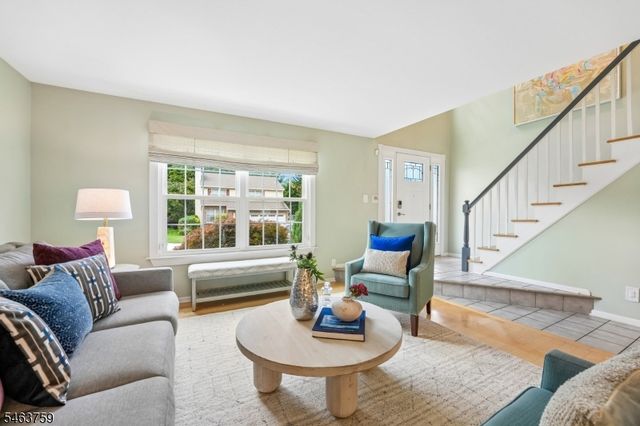 19 Kinder Dr, Bloomfield Twp., NJ 07003
