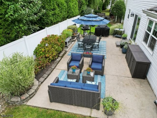 19 Kinder Dr, Bloomfield Twp., NJ 07003
