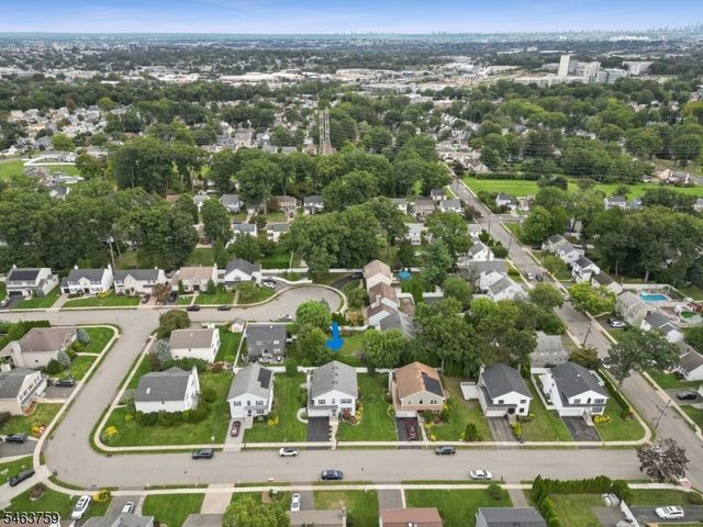 19 Kinder Dr, Bloomfield Twp., NJ 07003