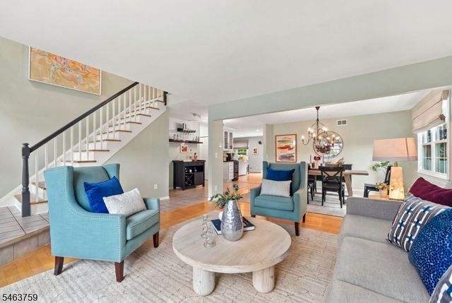 19 Kinder Dr, Bloomfield Twp., NJ 07003