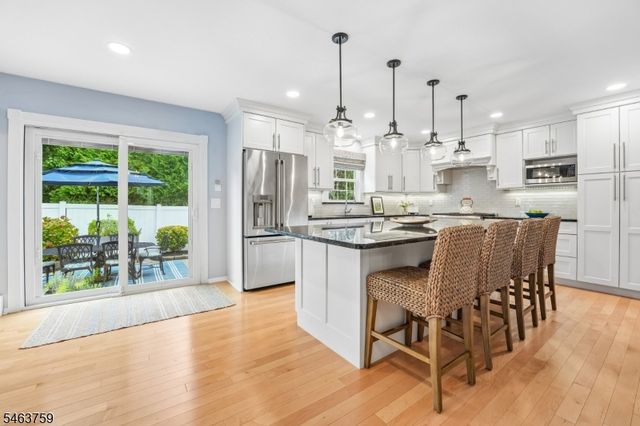 19 Kinder Dr, Bloomfield Twp., NJ 07003
