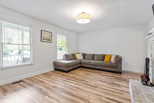 910 Balmoral Drive, Cary, NC 27511