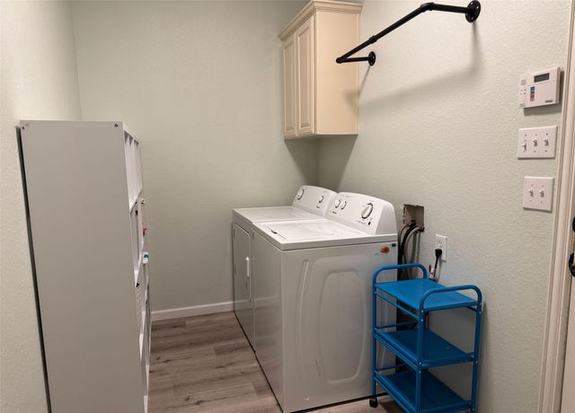 5521 La Bandera Trail, Benbrook, TX 76126