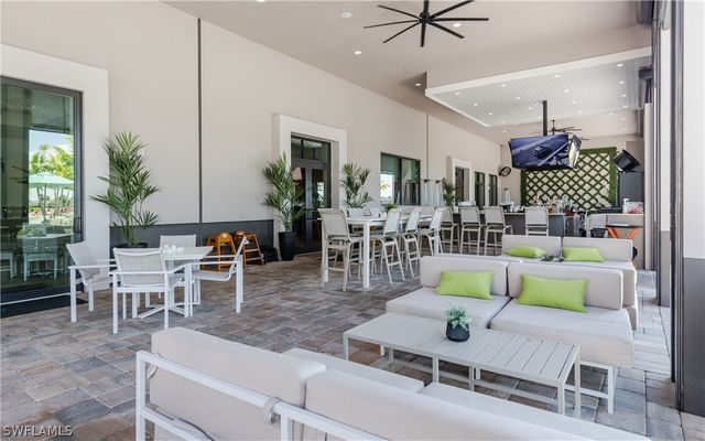 20167 Kingmont DR, Estero, FL 33928