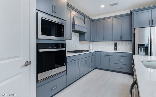 20167 Kingmont DR, Estero, FL 33928