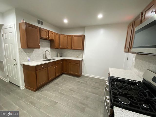 2320 ANOKA AVE, Baltimore, MD 21215