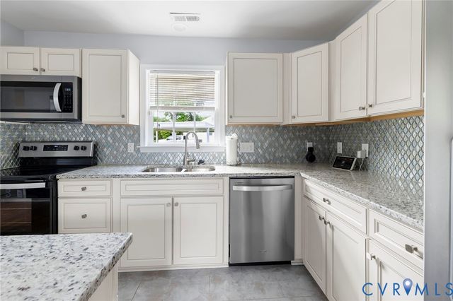 200 Defense Ave, Sandston, VA 23150
