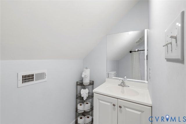200 Defense Ave, Sandston, VA 23150