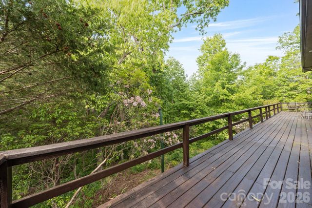415 Reel Hollow Road, Marion, NC 28752