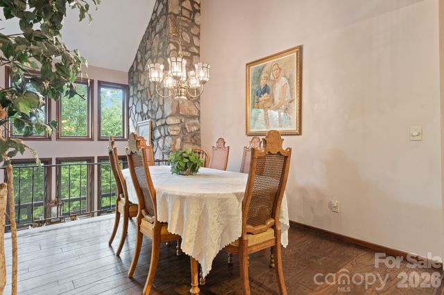 415 Reel Hollow Road, Marion, NC 28752