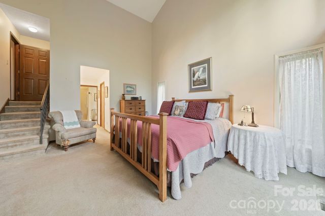 415 Reel Hollow Road, Marion, NC 28752