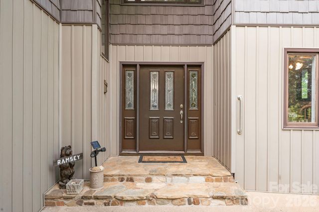 415 Reel Hollow Road, Marion, NC 28752