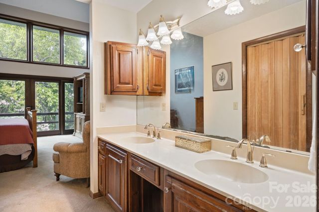 415 Reel Hollow Road, Marion, NC 28752