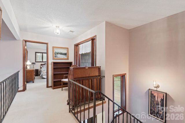 415 Reel Hollow Road, Marion, NC 28752