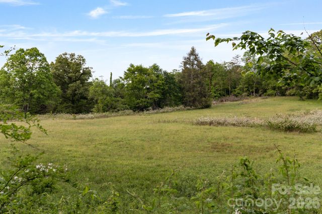 415 Reel Hollow Road, Marion, NC 28752