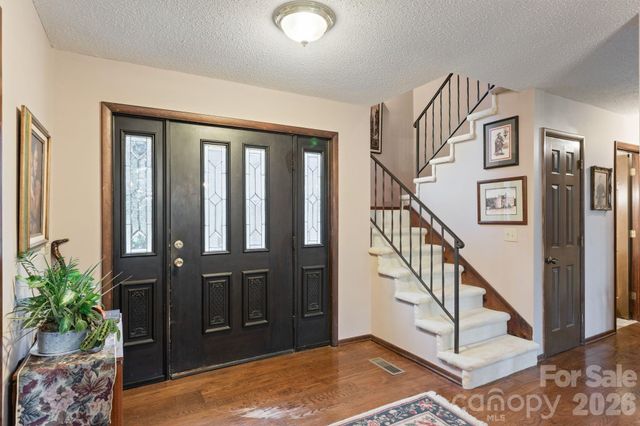 415 Reel Hollow Road, Marion, NC 28752