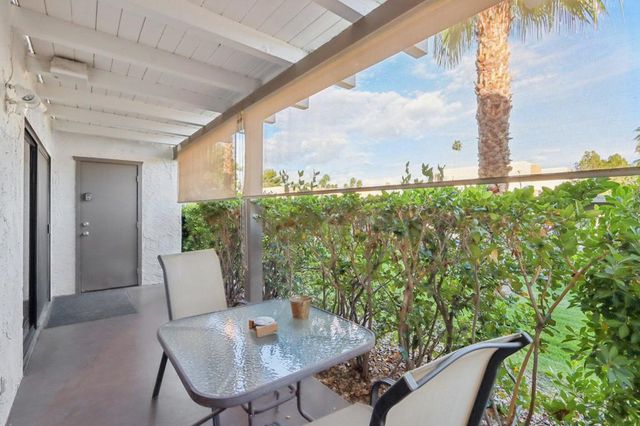 1050 E Ramon Road 41, Palm Springs, CA 92264